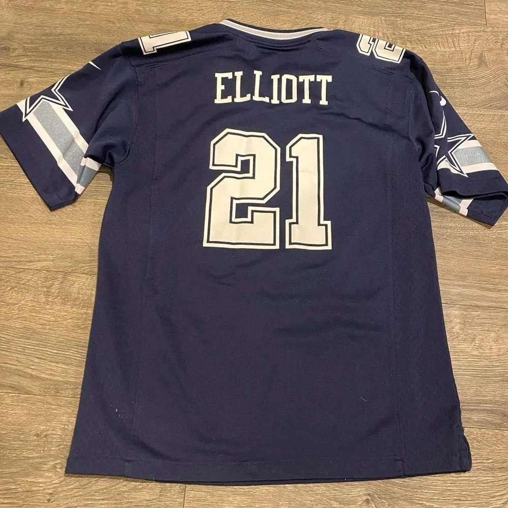 Dallas Cowboys Jersey Ezekiel Elliot EUC youth Large boys L NFL football​​​
